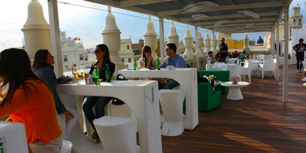 Las mejores terrazas en Valencia para estudiantes universitarios